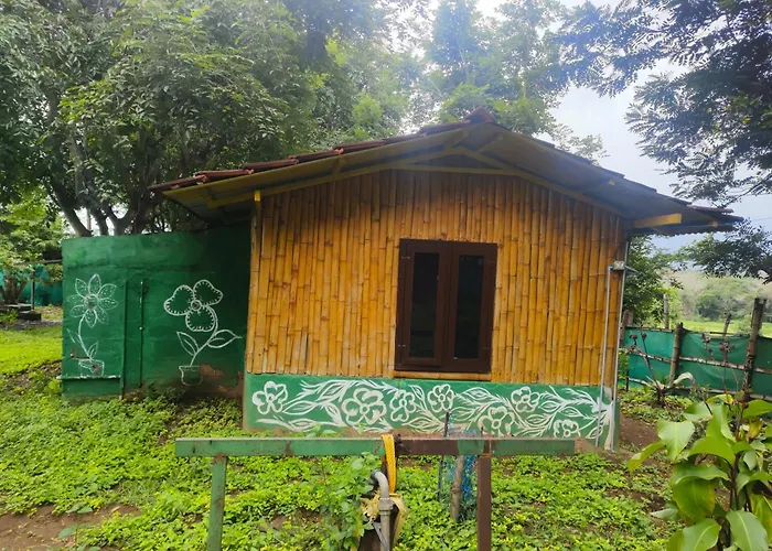 Mist Valley Wildlife Resort